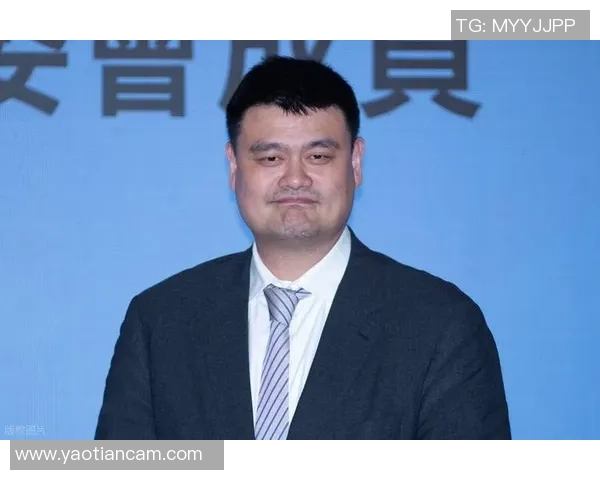 姚明与科林的翻译之旅探讨篮球文化与语言的交融