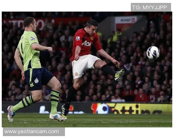 友谊赛曼联与尤文图斯激战成平局帽子戏法引发全场热潮 友谊赛曼联与尤文图斯激战成平局帽子戏法引发全场热潮