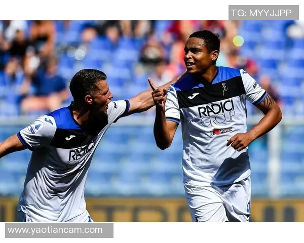 意甲焦点战拜仁与那不勒斯激战成平局补时进球引发全场狂欢 意甲焦点战拜仁与那不勒斯激战成平局补时进球引发全场狂欢