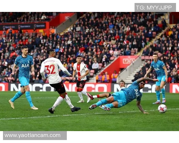 足总杯精彩对决莱比锡大胜里昂乌龙球成比赛转折点