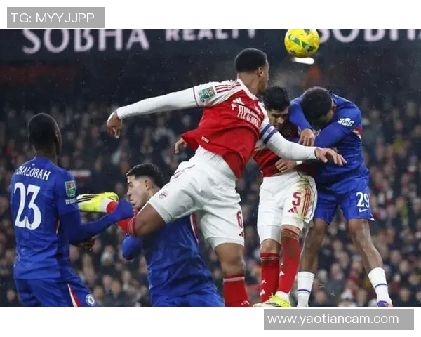 世界杯震撼战役AC米兰狂胜巴萨五球引发全场热议 世界杯震撼战役AC米兰狂胜巴萨五球引发全场热议